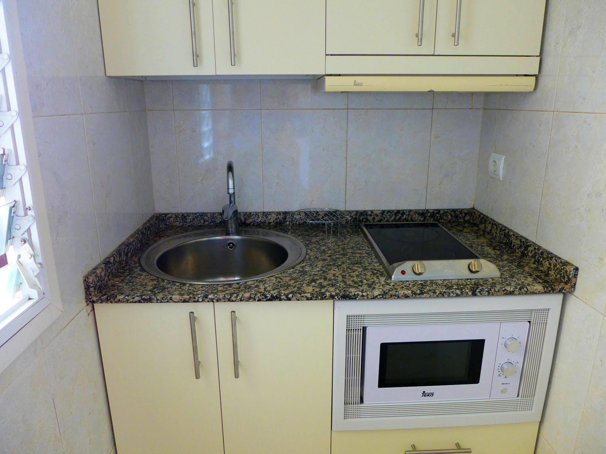 Apartamentos Alboran-Arysal Салоу Екстер'єр фото