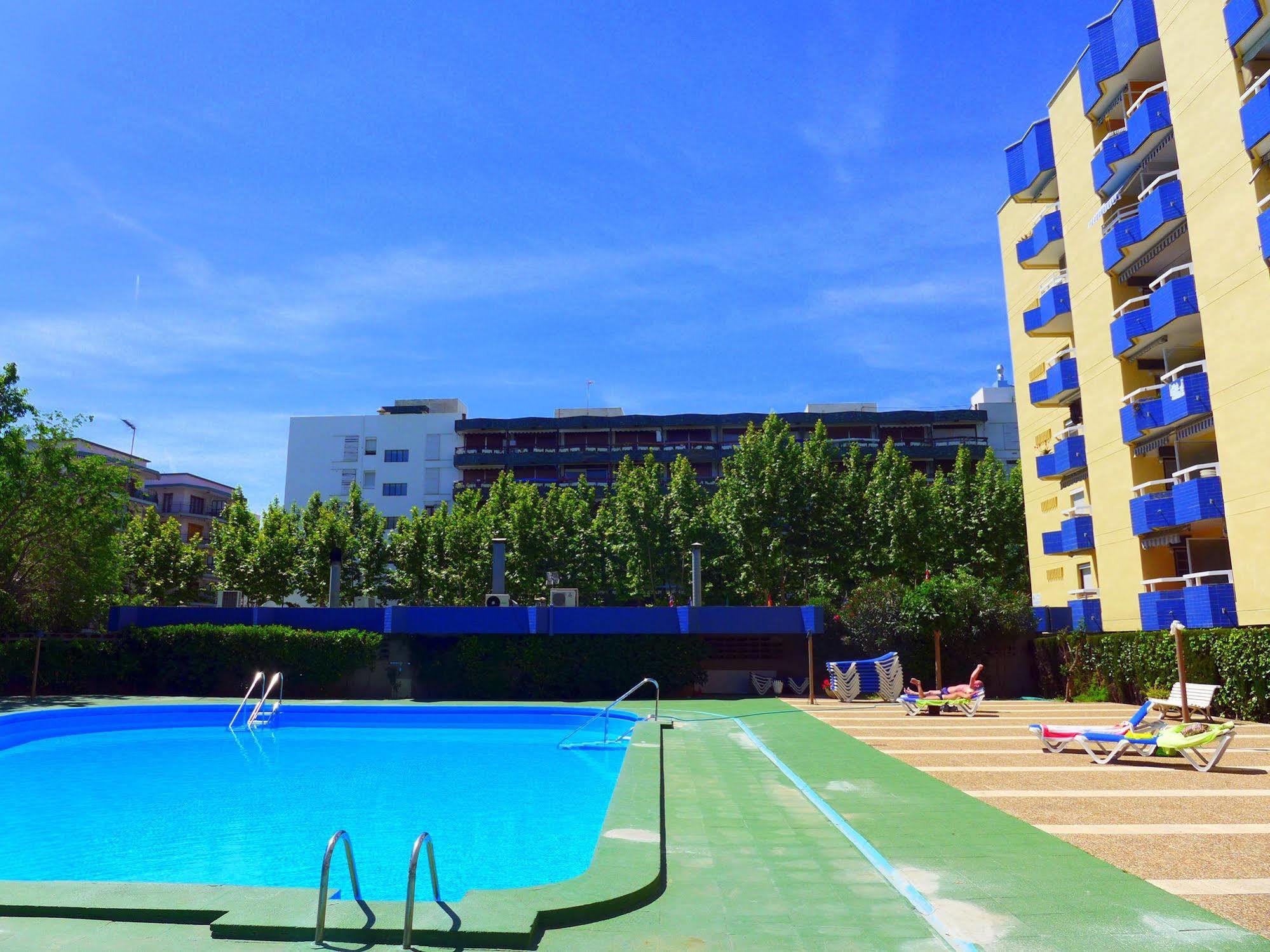 Apartamentos Alboran-Arysal Салоу Екстер'єр фото